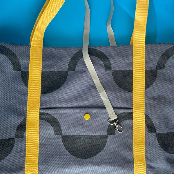 Pebble tote bag