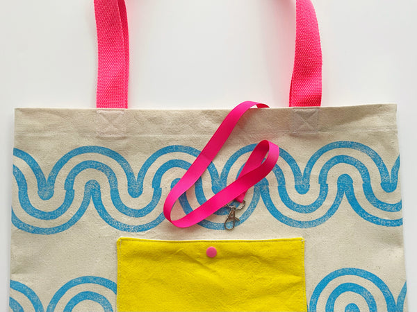 Blue Wiggle blue tote bag