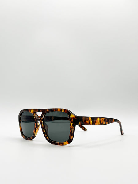 70's Navigator tortoiseshell sunglasses