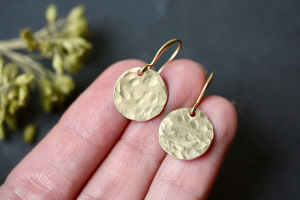 Hammered brass disc earrings