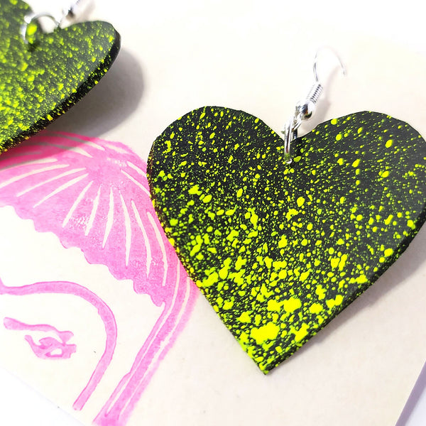 Heart dangle earring