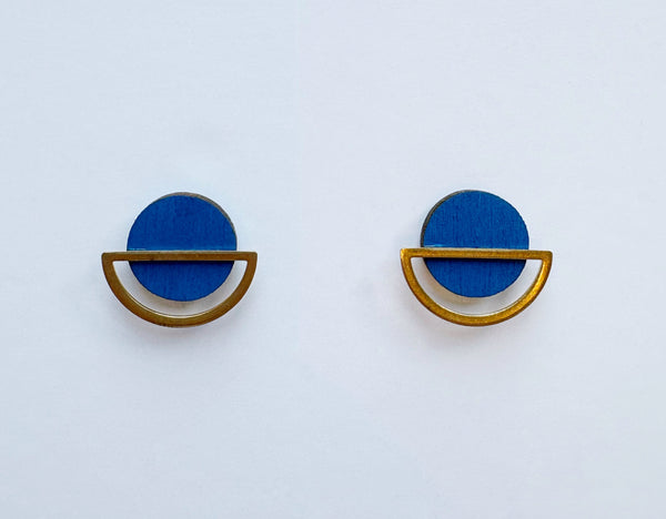 Rise blue & brass studs