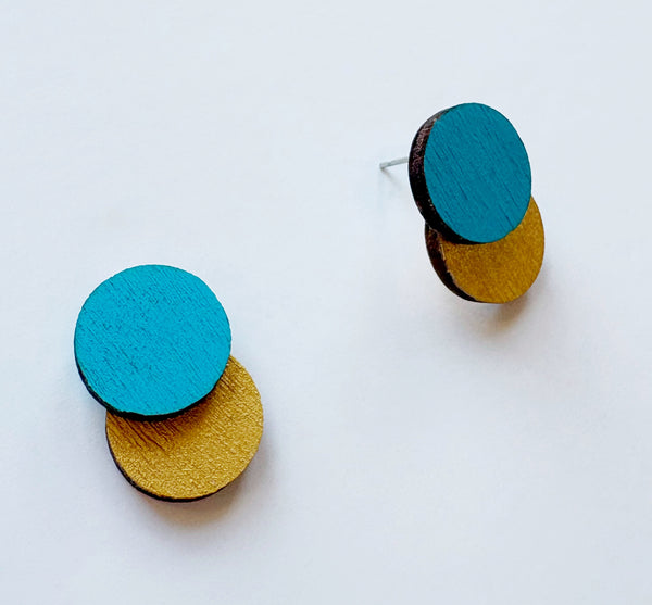 Tiddles blue & gold studs