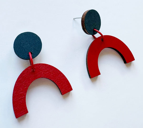 Arc grey & red plywood earring