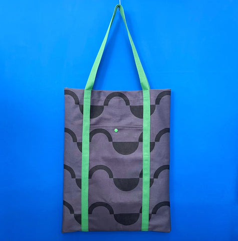 Pebble tote bag