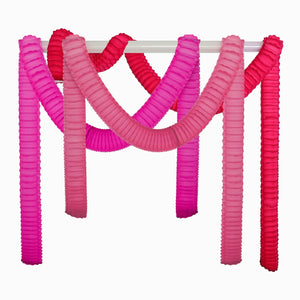 Streamer Garland - warm trio