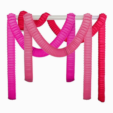 Streamer Garland - warm trio