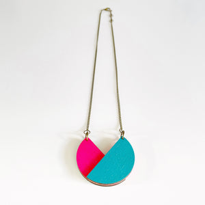 Peaky teal & neon pink necklace
