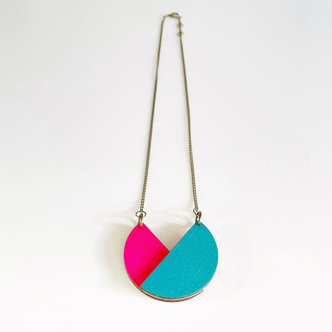 Peaky teal & neon pink necklace