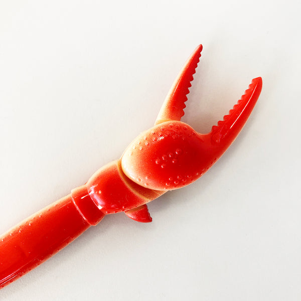 Crab claw pen