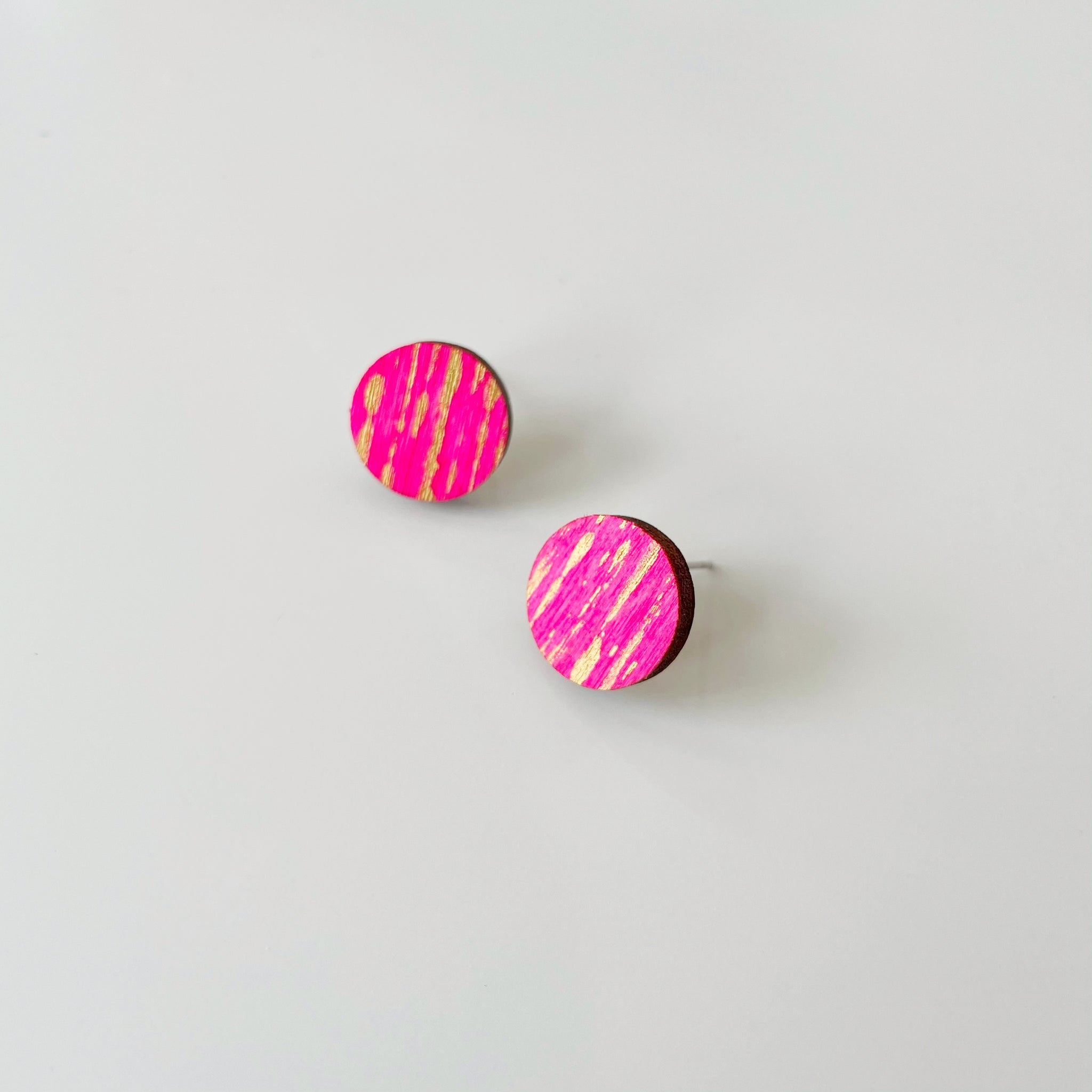 Plywood pink and gold stripes studs
